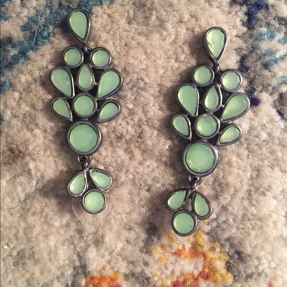 Jewelry - Lia Sophia Earrings